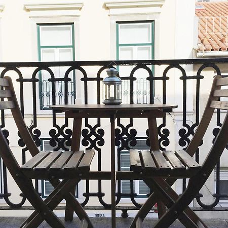Sm2 Romantic Home By The Gardens Pr Real & Bairro Alto Lisbon Luaran gambar