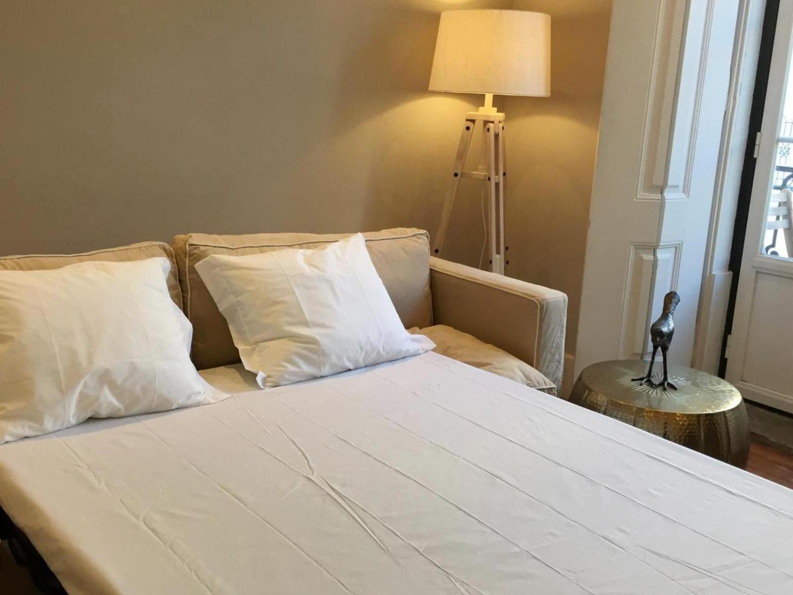 Sm2 Romantic Home By The Gardens Pr Real & Bairro Alto Lisbon Luaran gambar