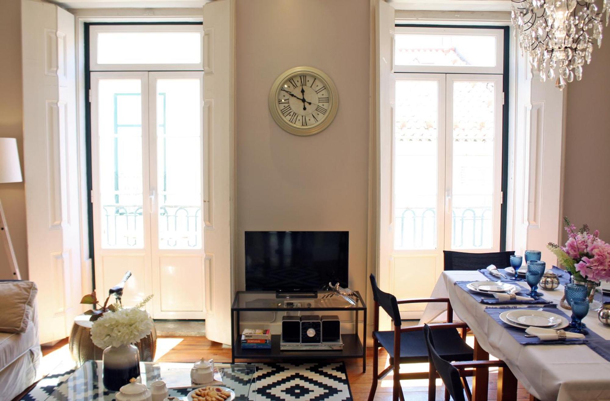Sm2 Romantic Home By The Gardens Pr Real & Bairro Alto Lisbon Luaran gambar
